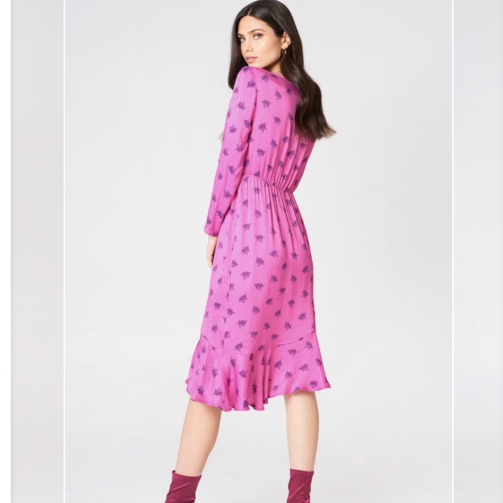 Pink/Floral Long Sleeve Midi Dress w frill detail - Picture 2 of 4